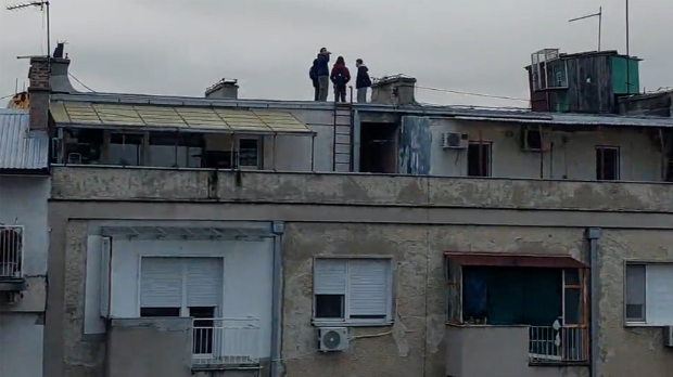 Кровови нису место за селфије, журке и бакљаде – коме правила дозвољавају да се попне на врх зграде