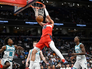 Вукчевић наставио да користи минуте, Вашингтон победио после месец дана