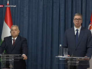 Вучић и Орбан разговарају о НИС-у; Сагласни да мора да се убрза изградња нафтовода