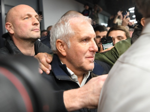 Навијачи дочекали Обрадовића - 