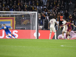 Рома боља од Митјеланда у Риму, Вила се попела на чело табеле