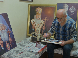 Поклонио 33 пута по 33 портрета патријарха Павла „онима који се руководе добрим делима