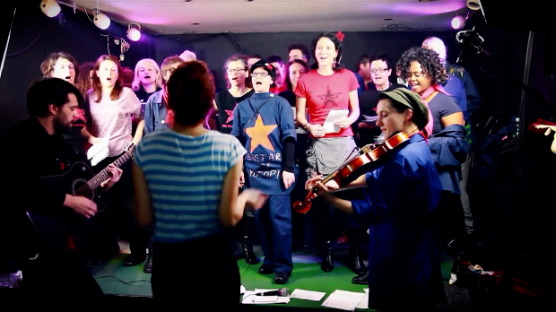 ТВ лица ... као сав нормалан свет: Хор, ТВ лица... као сав нормалан свет