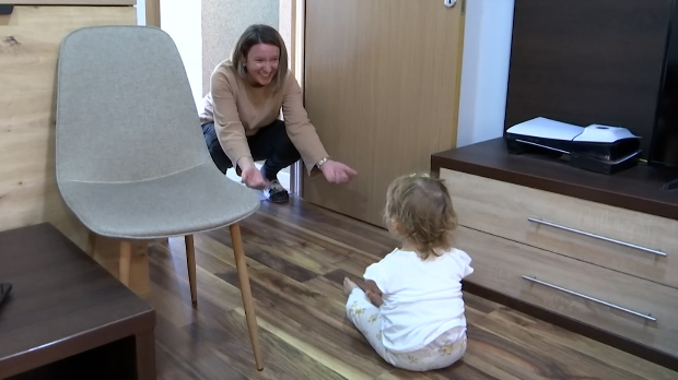 Помозимо малој Ирини – акција прикупљања новца за изградњу ТАР куће девојчици са крилима