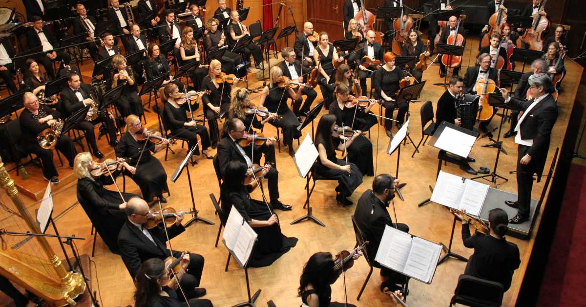 Један од најбољих трубача света Пачо Флорес са Симфонијским оркестром РТС-а у Коларчевој задужбини