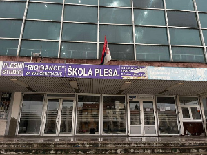 Пао део плафона у Спортском центру "Пинки"