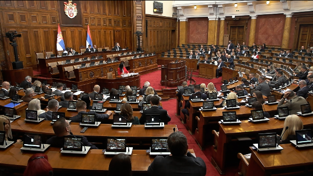 Посланици усвојили лекс специјалис о згради Генералштаба; усвојене и измене Закона о ЈБС