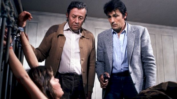 За полицајчеву кожу