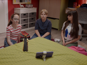 Мина прелази нивое