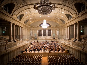 Тенор Хавијер Камарена 