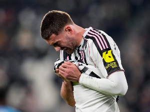 Стрепња у Јувентусу - Влаховић би могао да одсуствује три месеца због повреде