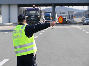 За 28 дана направио 92 прекршаја – турски камионџија заустављен код Ниша