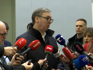 Вучић наставио посету Нишу