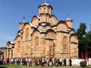 Јутарњи програм из три студија