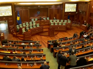 Српска листа добила спор са ЦИК-ом у Приштини, Курти се нада новогодишњим гласовима