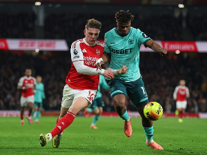 Аутоголови коштали Вулвсе, Арсенал у надокнади до важна три бода