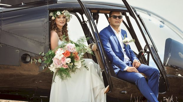 Квадратура круга: Љубав на сеоски начин између пилота и бармена