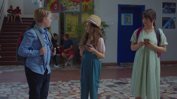 Мина прелази нивое