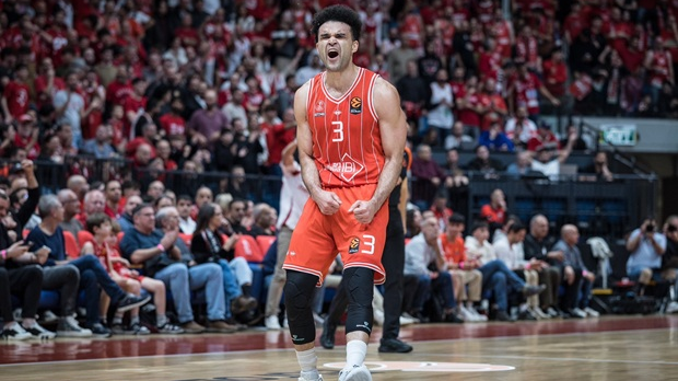 Батлер није могао сам, Звезда изгубила од лидера Евролиге