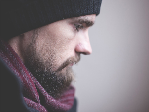 Зашто нам зима и празници доносе празнину у души