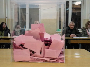 Објављени прелиминарни резултати локалних избора у Сечњу, СНС освојила 15 мандата