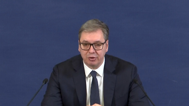 Вучић стигао у Брисел, присуствоваће радној вечери са фон дер Лајен и Костом