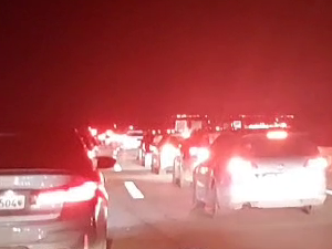 Гужва на ауто-путу код Велике Плане, колоне возила дуге више десетина километара