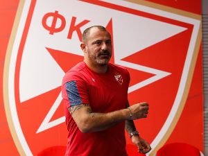 Станковић најближи клупи Звезде