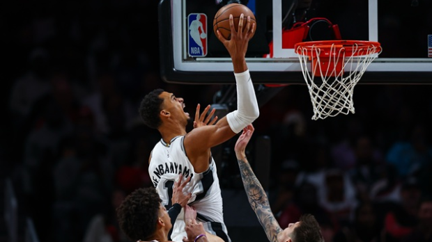 Вембањамин невероватан јубилеј за победу Сан Антонија над Атлантом