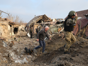 Кијев: Евакуација из дела Сумске области – Руси одвели 50 цивила; Кремљ: Путин спреман за дијалог с Макроном