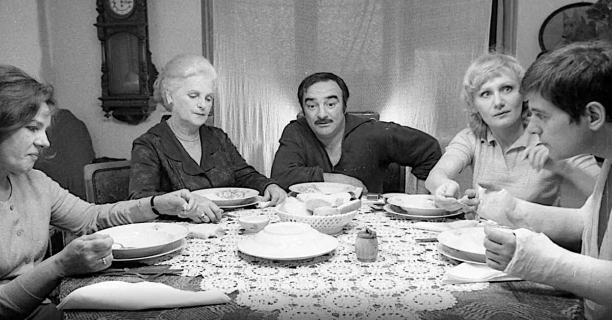 Заводљива телевизија: Грлом у јагоде