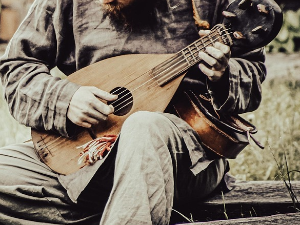 ''Све је то она иста, вечна Прованса'', о трубадурима и трубадурској поезији