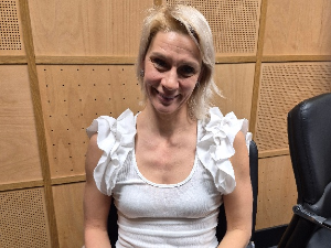 Ана дивани српски