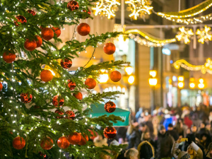 Јутарњи програм из три студија