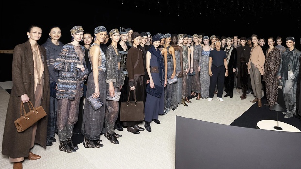 Шест модних догађаја 2025.  – Кан рекао НЕ, Версаче продат, а Викторијини анђели поново лете