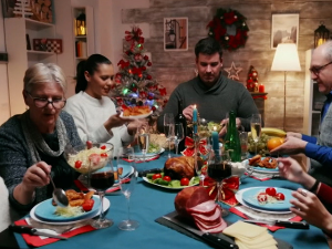 Празнично срце – коктел стреса, хране, алкохола, непажње који може бити смртоносан