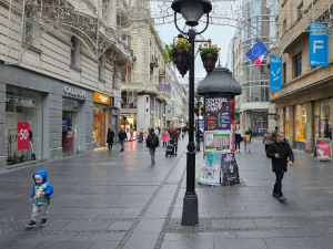 Облачно и ветровито са слабом кишом – највиша температура до 12 степени