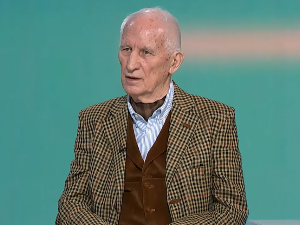 Матија Бећковић: Вера у поезију не престаје и ниједна реч не пропада и ниједан стих прави и велики није умро