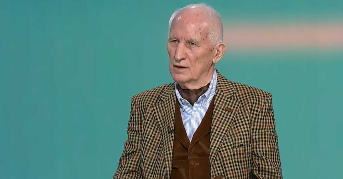 Матија Бећковић: Вера у поезију не престаје и ниједна реч не пропада и ниједан стих прави и велики није умро