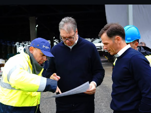 Мали са Вучићем обишао градилиште Експа: Не бројимо колико пута смо обишли раднике