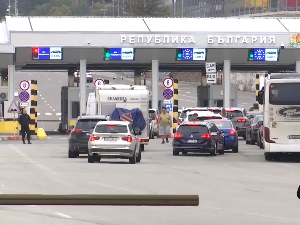 Гужве на граничним прелазима због нових правила ЕУ, чекања и дужа пред празнике
