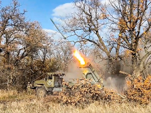 Украјина: Погођена рафинерију у руском Сизрану; Орбан: Ускоро ћемо видети да ли ће се пламен рата приближити Европи