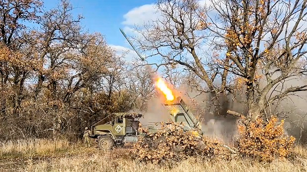 Украјина: Погођена рафинеријa у руском Сизрању; Орбан: Опасност од ширења рата  