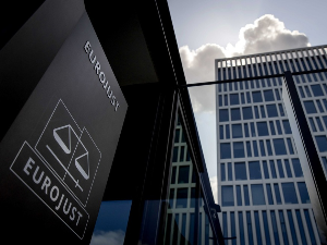 Загорка Доловац са председником Еуроџаста: Неопходно пратити иницијативе за промене положаја тужилаштава у Србији