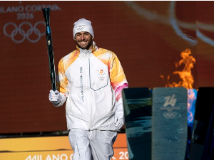 Олимпијска бакља за ЗОИ 2026. кренула из Рима пут Милана два месеца пред отварање