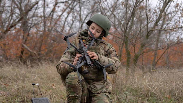 Амбасадор САД при НАТО-у: Мир у Украјини ближи него икад; Макрон: Русија је заробљена у стратегији ескалације и не тражи мир