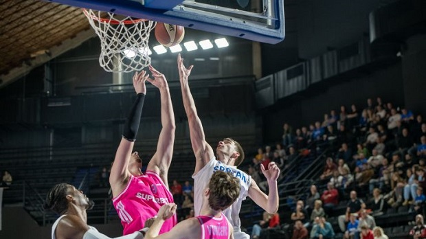 "Рафал" Момирова пред Звезду, Спартак прекинуо низ пораза