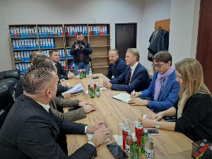 Градоначелници општина на северу КиМ са шефом Мисије ЕУ о ситуацији након преузимања дужности