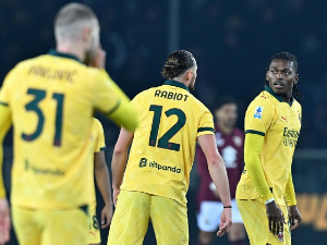 Милан не посустаје у борби за чело табеле - од 0:2 до три бода у Торину