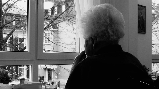 Мозак шаље упозорења која многи превиде: Како почиње борба са деменцијом